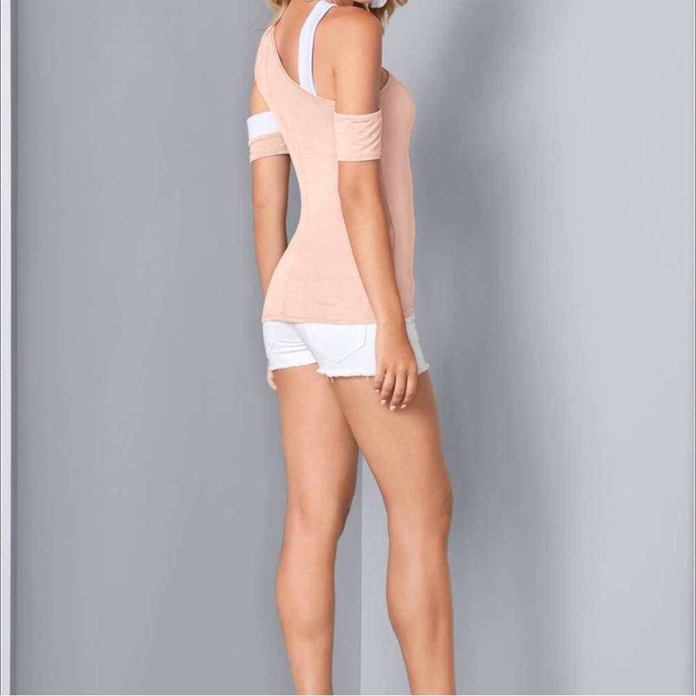 Top Color Block Blush and White color Size M Brand New in Original packaging - Picture 2 of 7